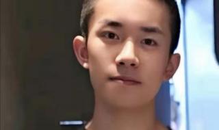 易烊千玺的照片 易烊千玺的照片